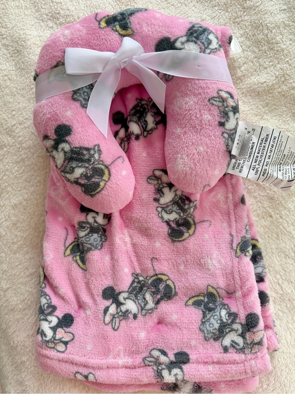 NEW Disney Baby Pink and Gray Minnie Plush Blanket and Neck Pillow